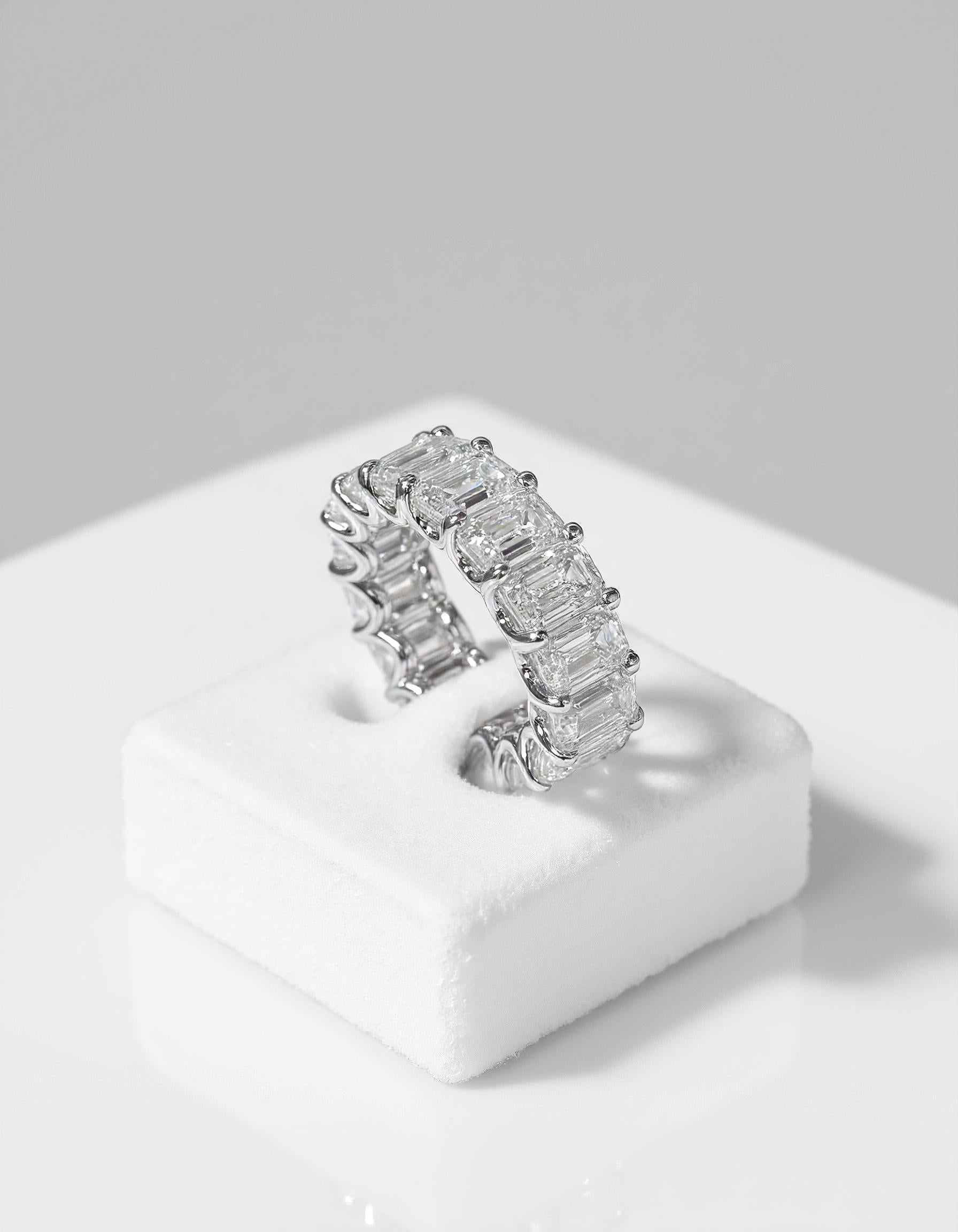 "Vita" Prong Set Emerald cut "U" shape design Eternity Band