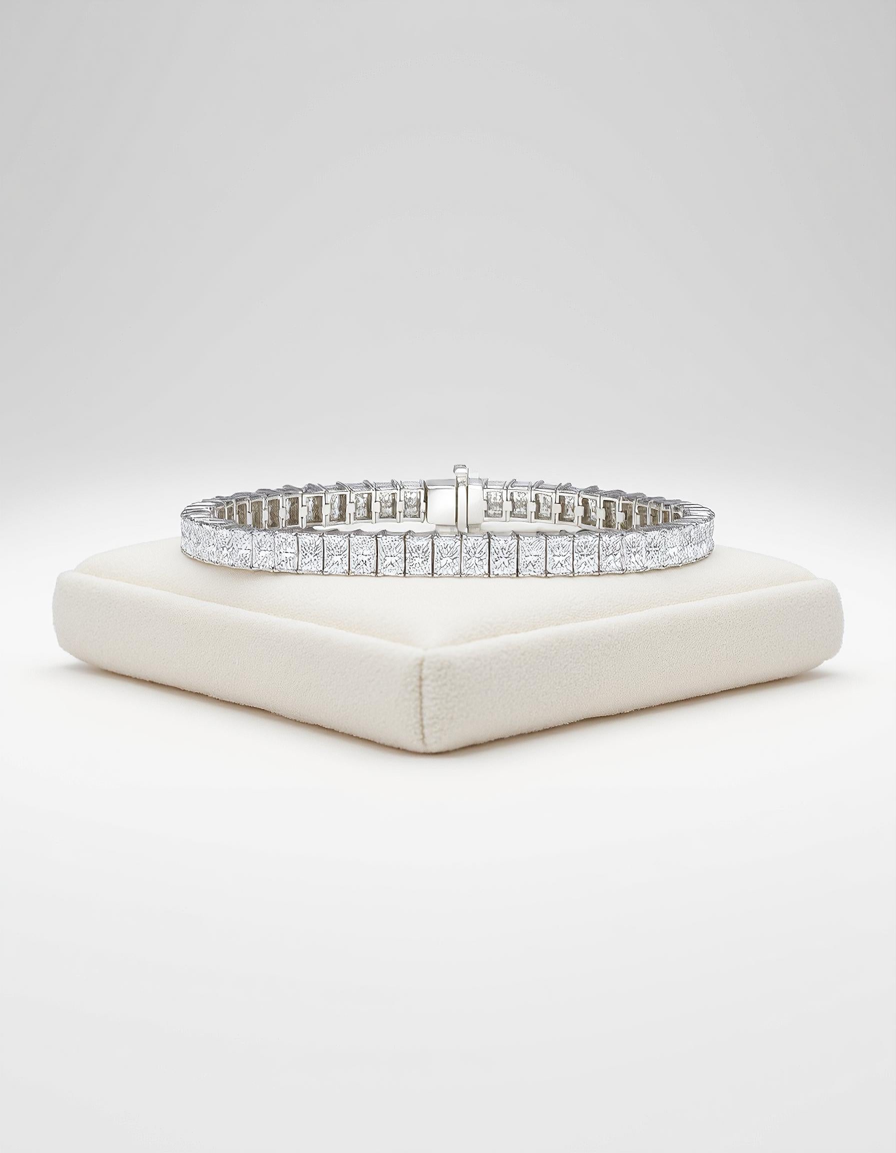 "Vilda" Radiant Cut Prong Set Tennis Bracelet