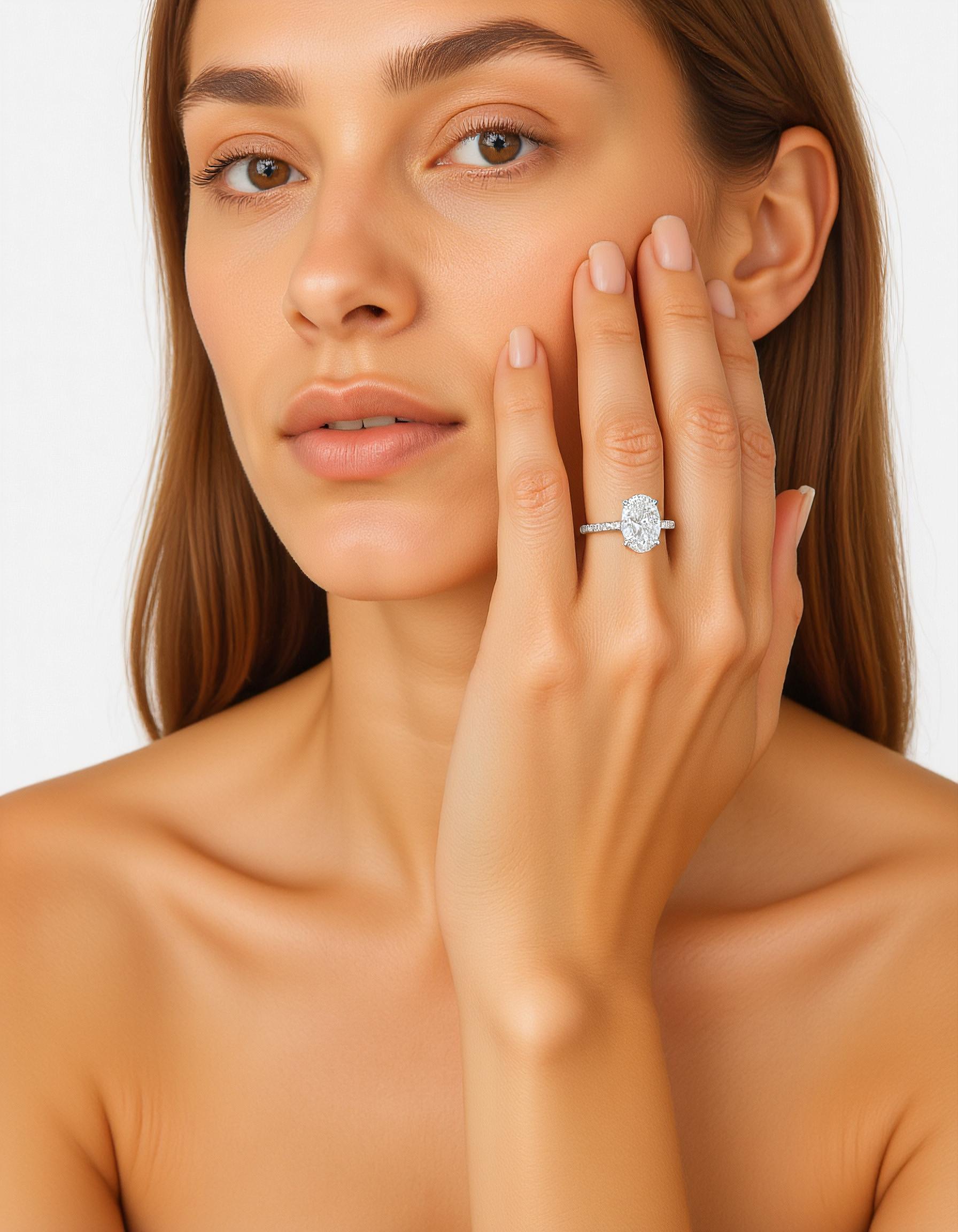 "Stella" Oval Shape Claw prong Diamond ring with Pave&