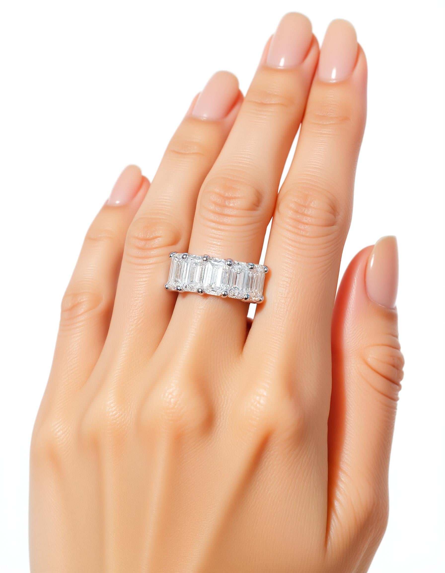 "Vita" Prong Set Emerald cut "U" shape design Eternity Band