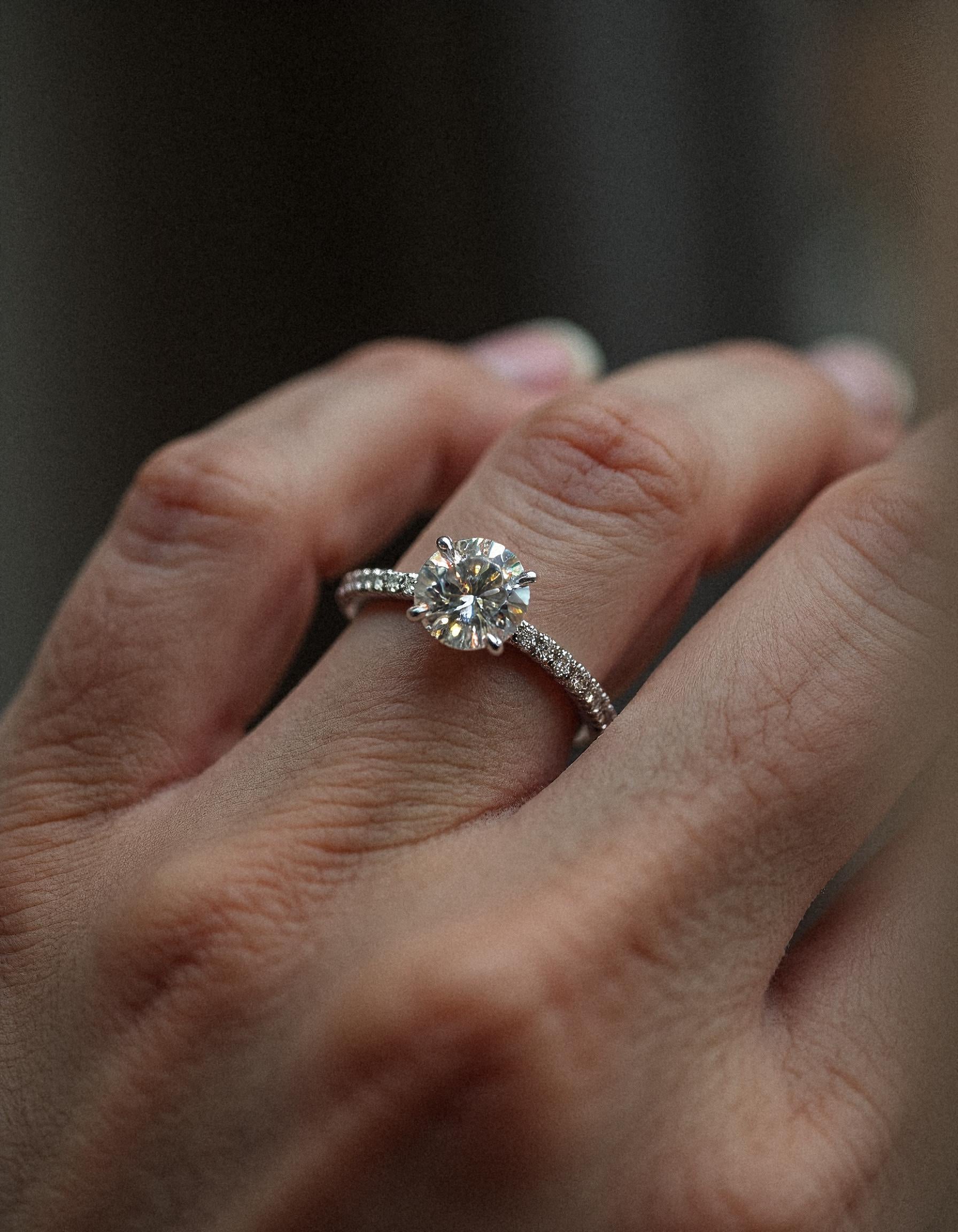 "Lona" Round brilliant Cut diamond solitaire With Pave&