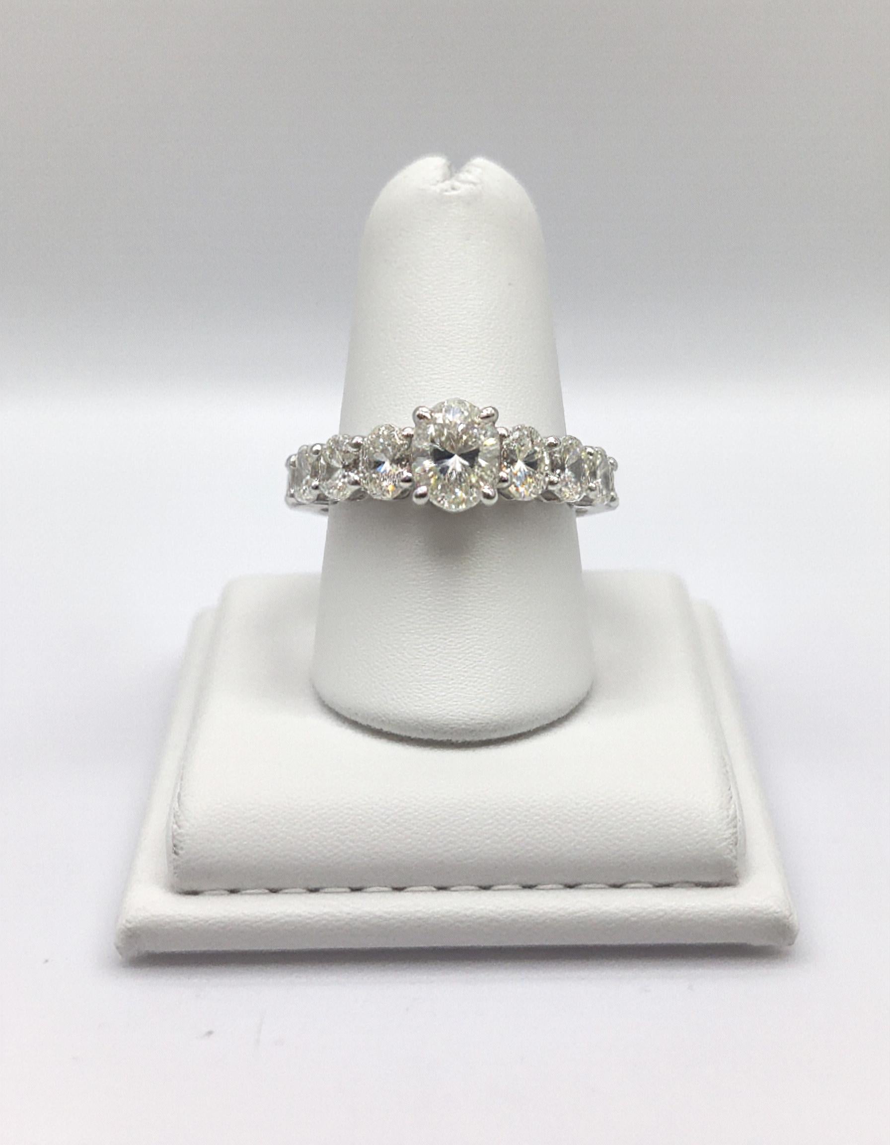 "Eyrlis" Oval Cut diamond 7 stone ring Graduated Prong setting