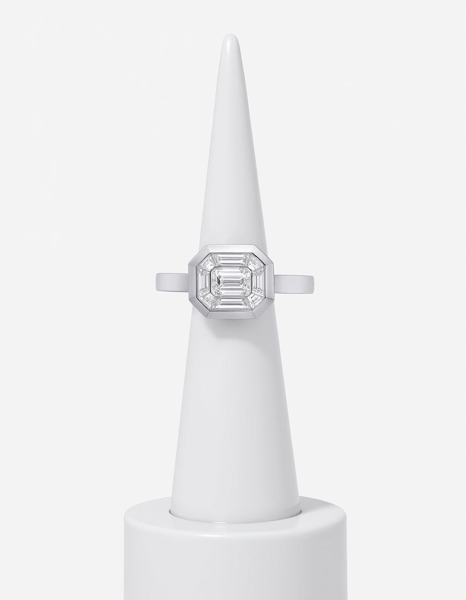 &quot;Rhona&quot; Special cut Mosaic style Ring