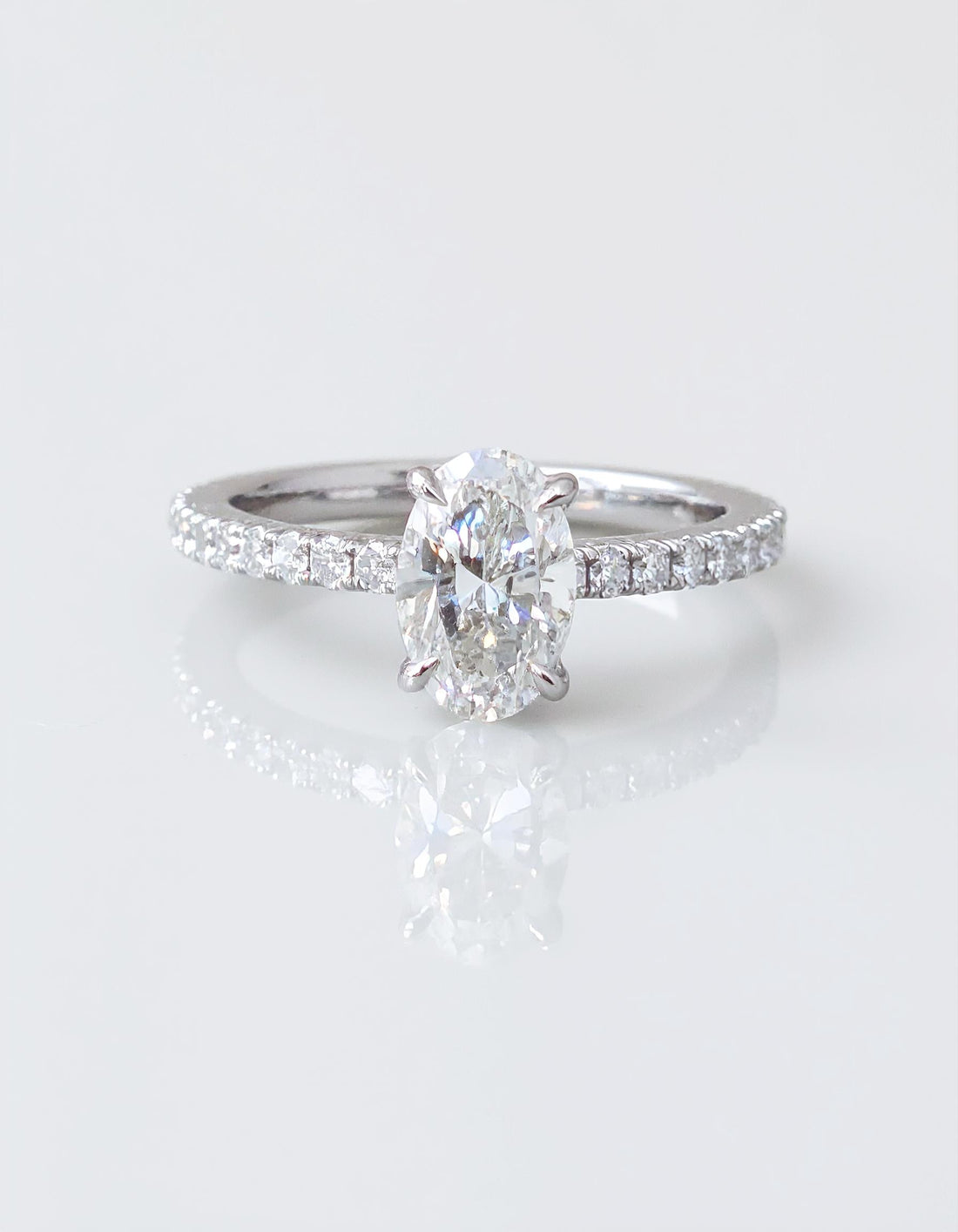 &quot;Stella&quot; Oval Shape Claw prong Diamond ring with Pave&
