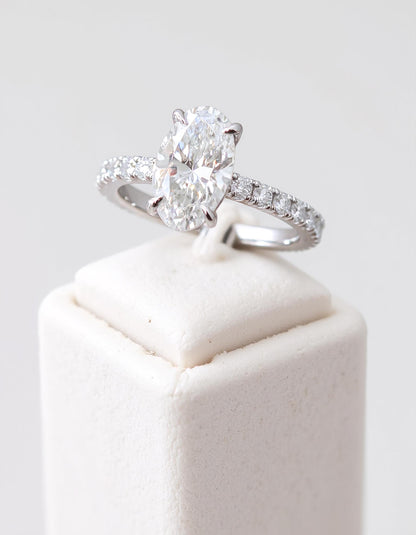 &quot;Stella&quot; Oval Shape Claw prong Diamond ring with Pave&
