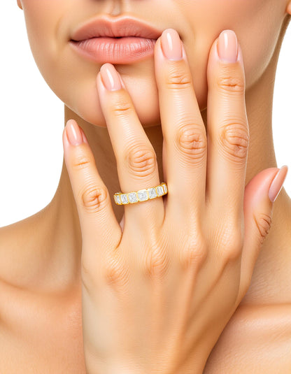 &quot;Janela&quot; Emerald cut Bezel set Eternity Band