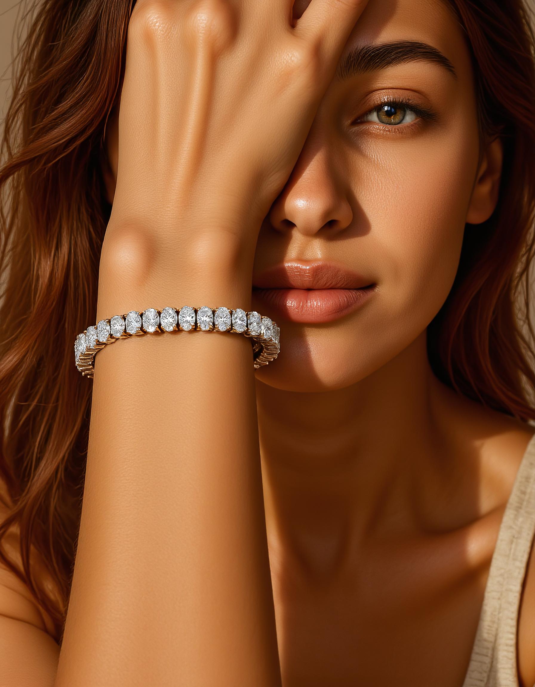 &quot;Fyndi&quot; Classic basket Oval Cut Prong set Tennis Bracelet