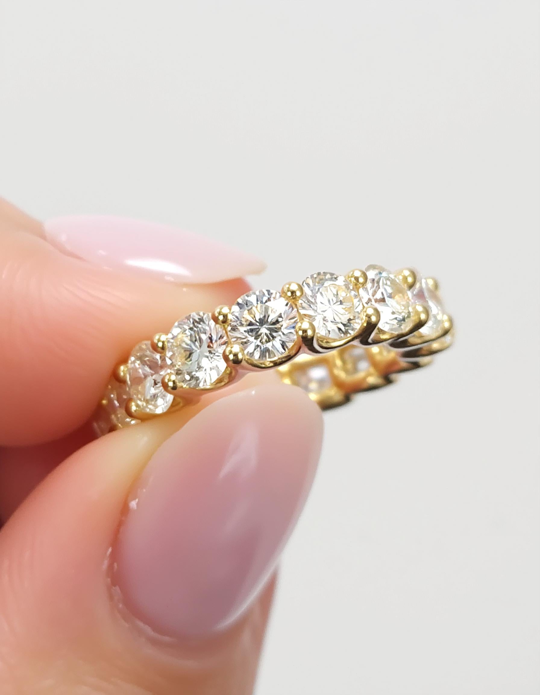 &quot;Lumen&quot; Round Brilliant Cut &quot;U&quot; Shape Basket Eternity Band