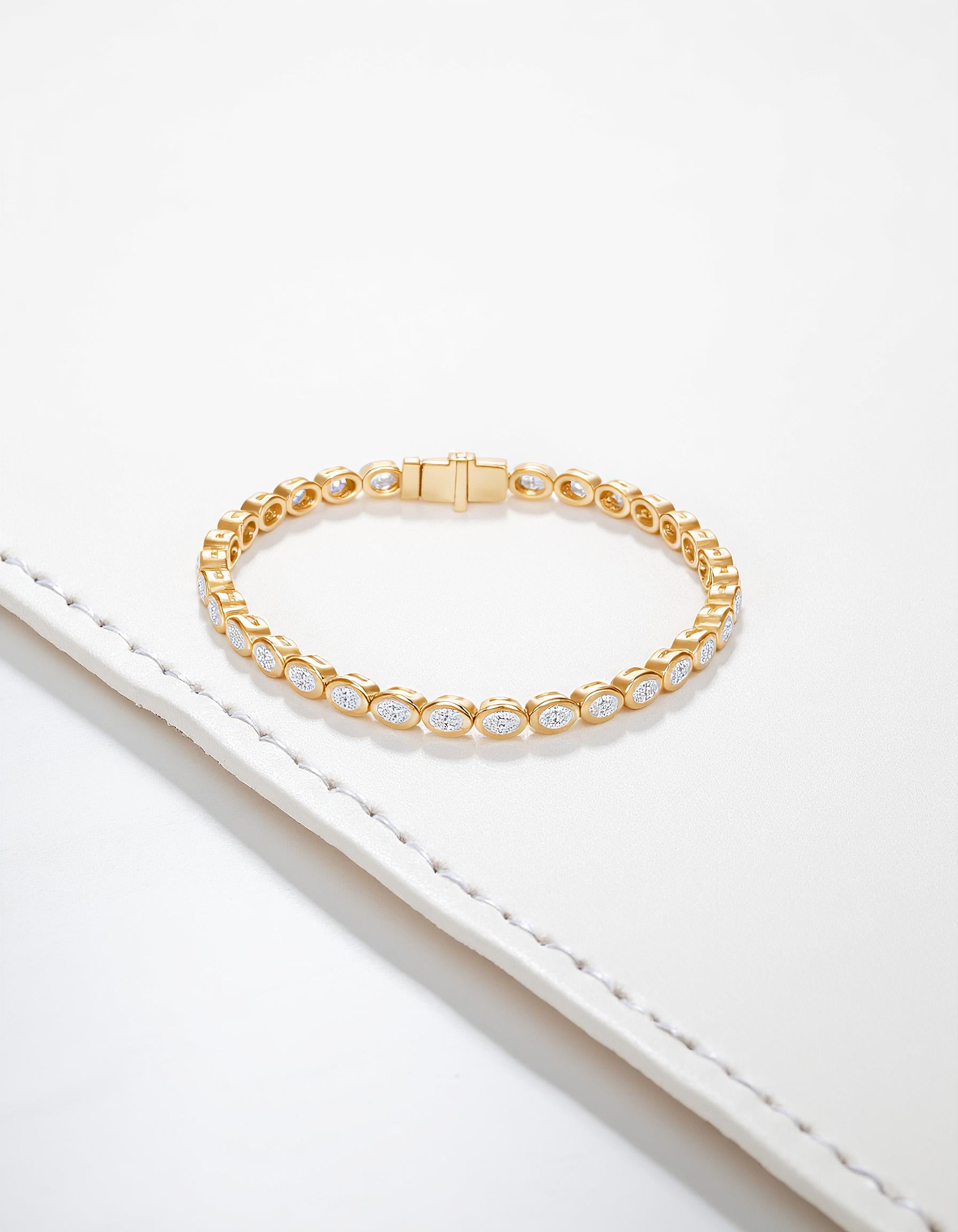 &quot;Lia&quot; Horizontally set Oval cut Bezel Set Tennis Bracelet