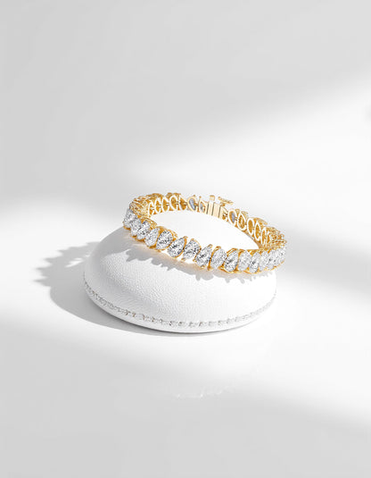 &quot;Vera&quot; Slanted set Pear Shape Prong Set Tennis Bracelet