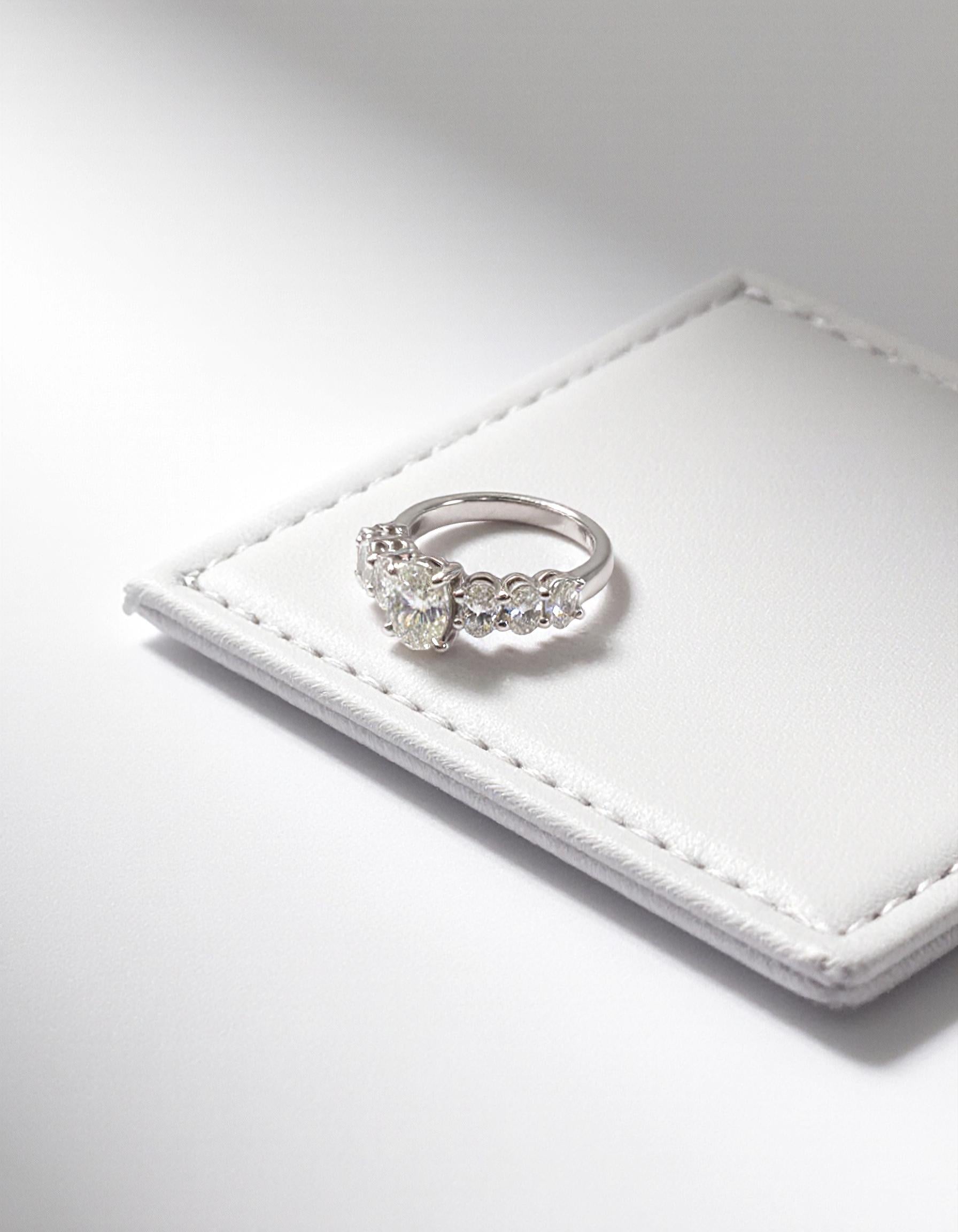 &quot;Eyrlis&quot; Oval Cut diamond 7 stone ring Graduated Prong setting