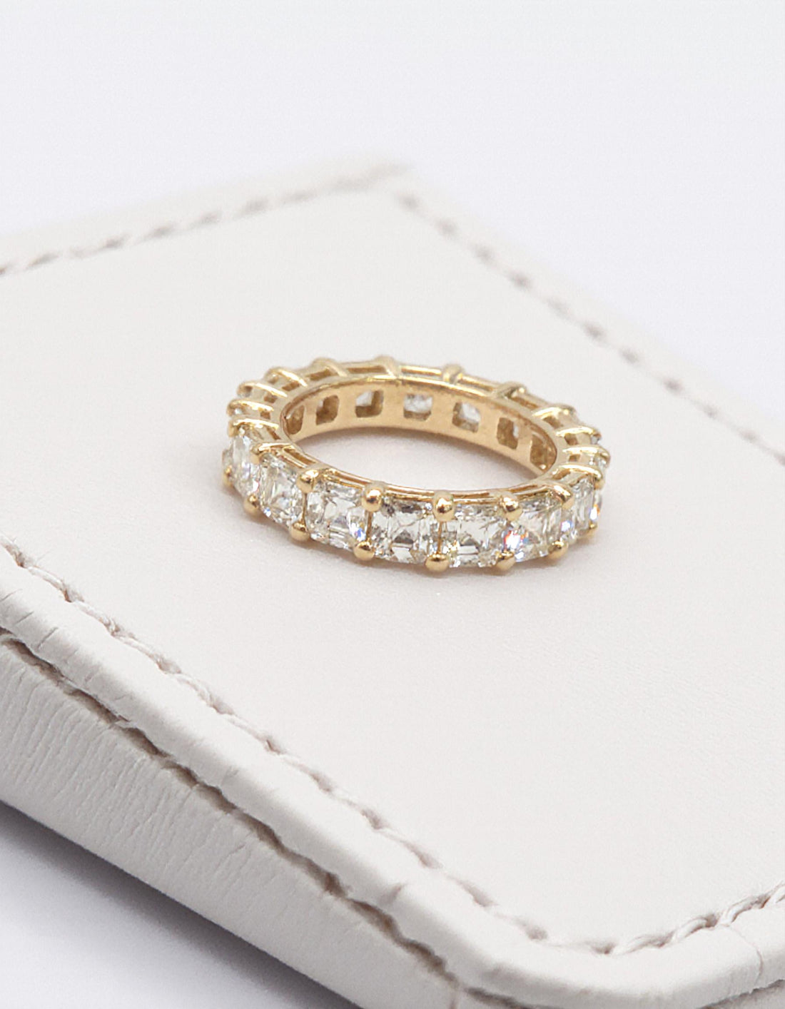 &quot;Vilora&quot; Asscher cut Prong Set Classic basket Eternity Band