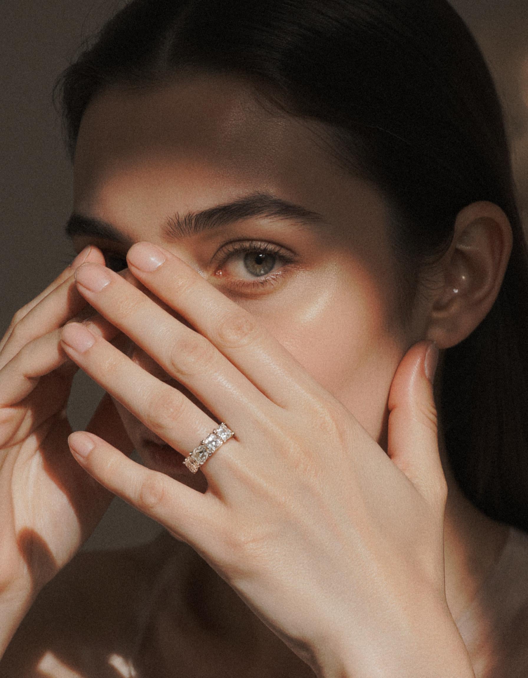 &quot;Sorrela&quot; Asscher cut Prong Set Classic basket Half Eternity Band