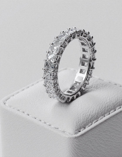 &quot;Millena&quot; Baguette French cut Prong Set Classic basket Eternity Band