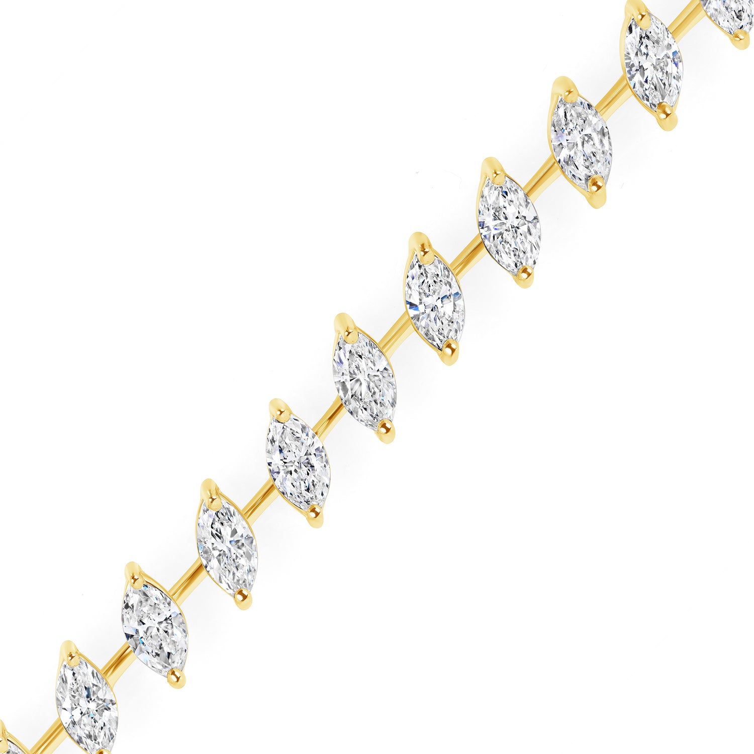 4.00-4.40ct total weight Marquise &quot;Bella&quot; Tennis Bracelet (0.10ct Each)