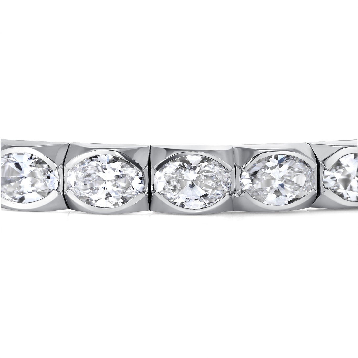 4.50-5.50ct total weight &quot;Alina&quot; Oval Cut Stretchy Bangle (0.10ct each)